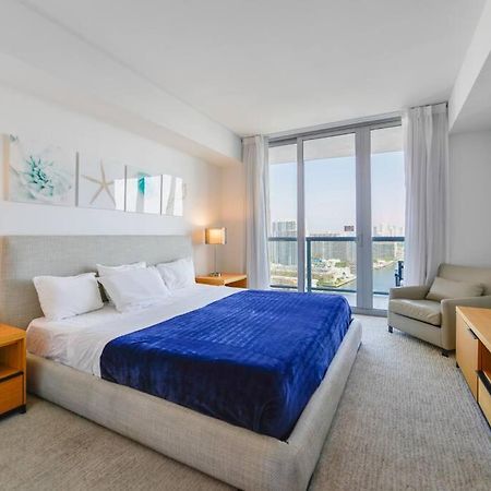 Awesome 2Br Condo Beachwalk Resort Hallandale Beach Exterior photo