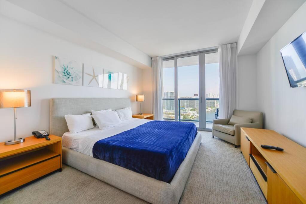 Awesome 2Br Condo Beachwalk Resort Hallandale Beach Exterior photo